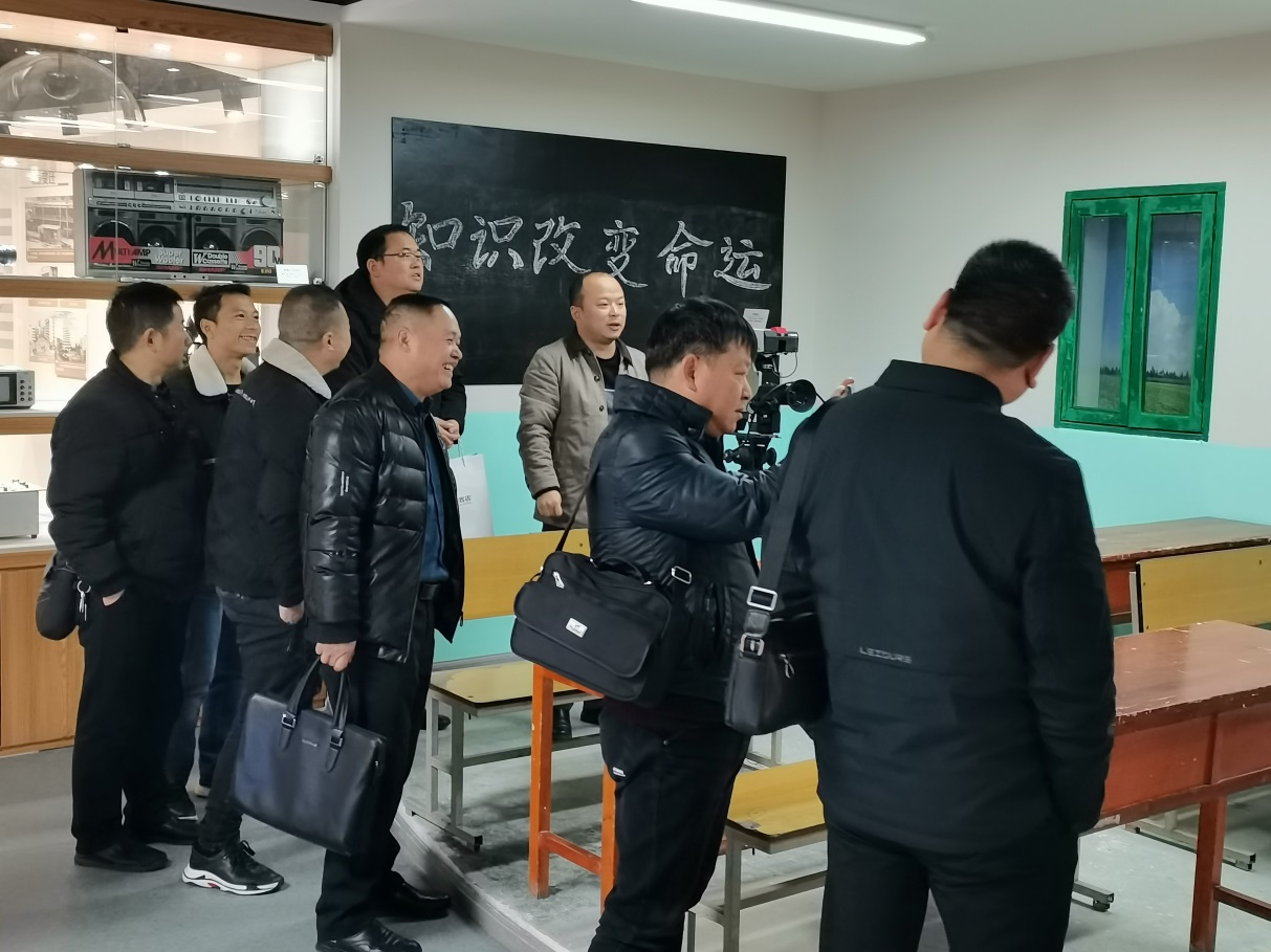 说明: C:\Users\Administrator\Desktop\4.jpg