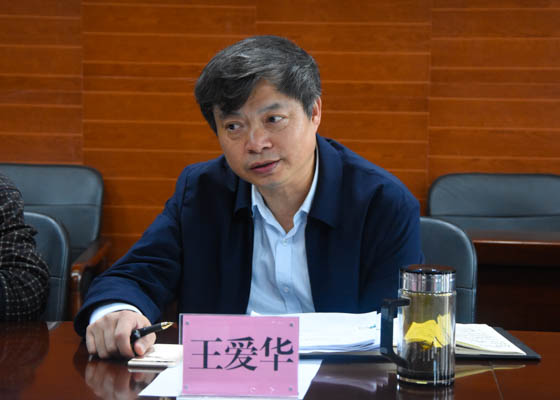 书记面对面贵州职业技术学院王爱华书记与行政学院代表共谋新时代学校